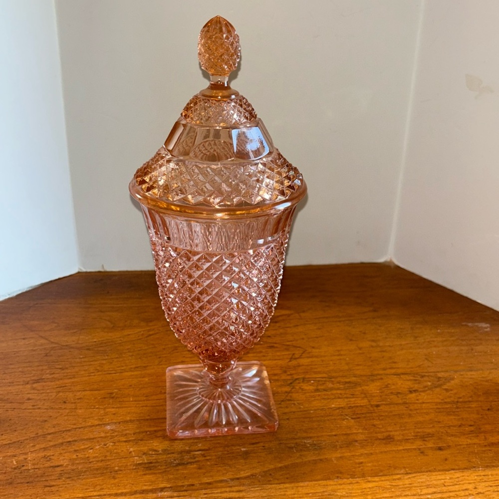 Vintage Anchor Hocking Miss America pink depression glass candy dish with lid